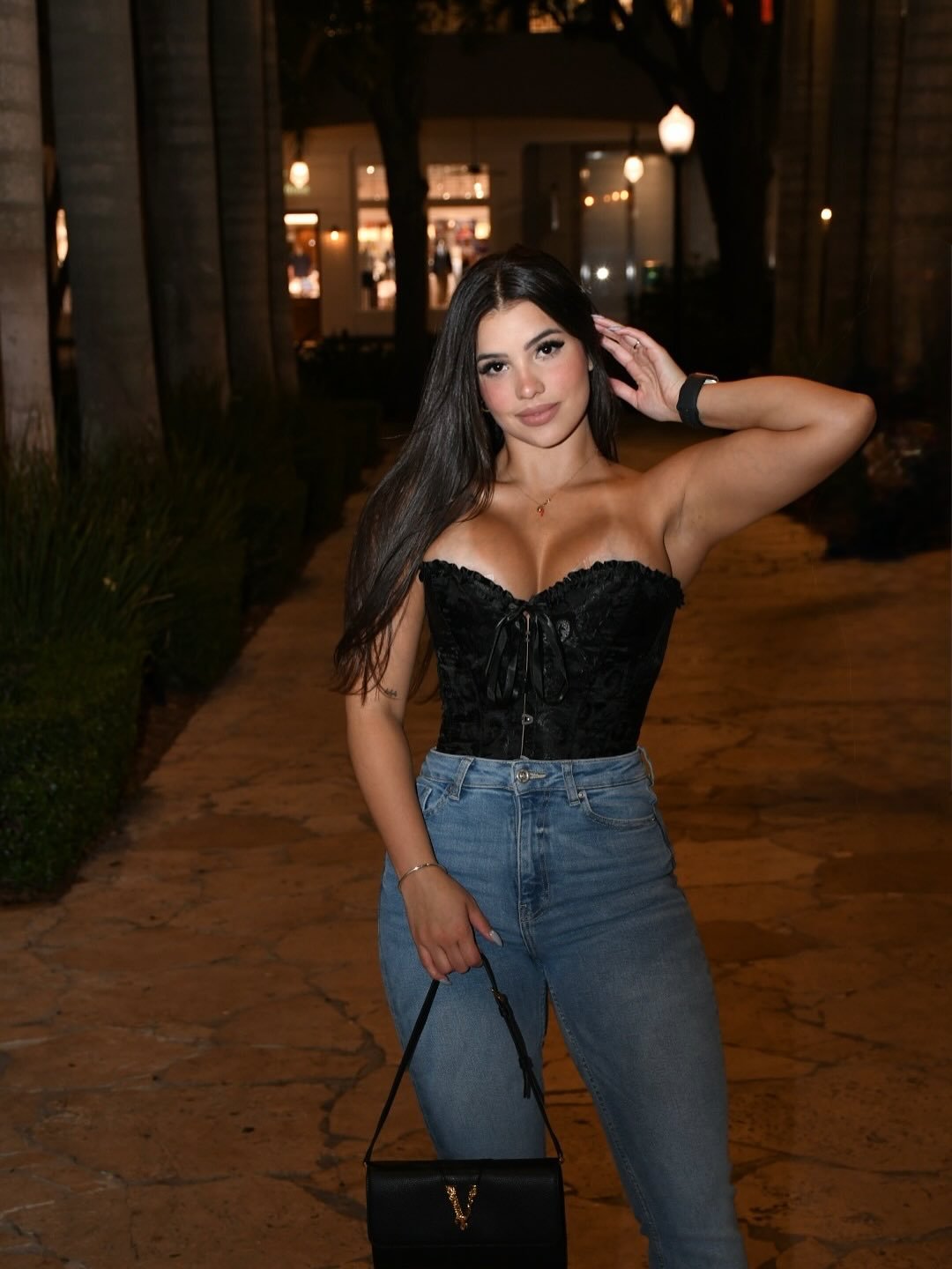 Alejandra Private Gallery 3