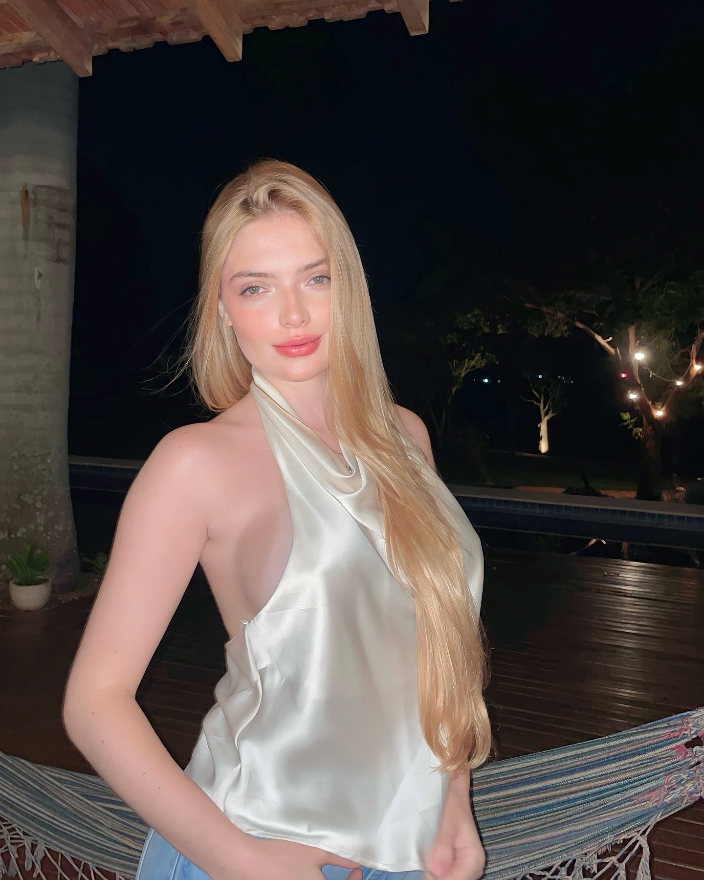 Caroline Private Gallery 2
