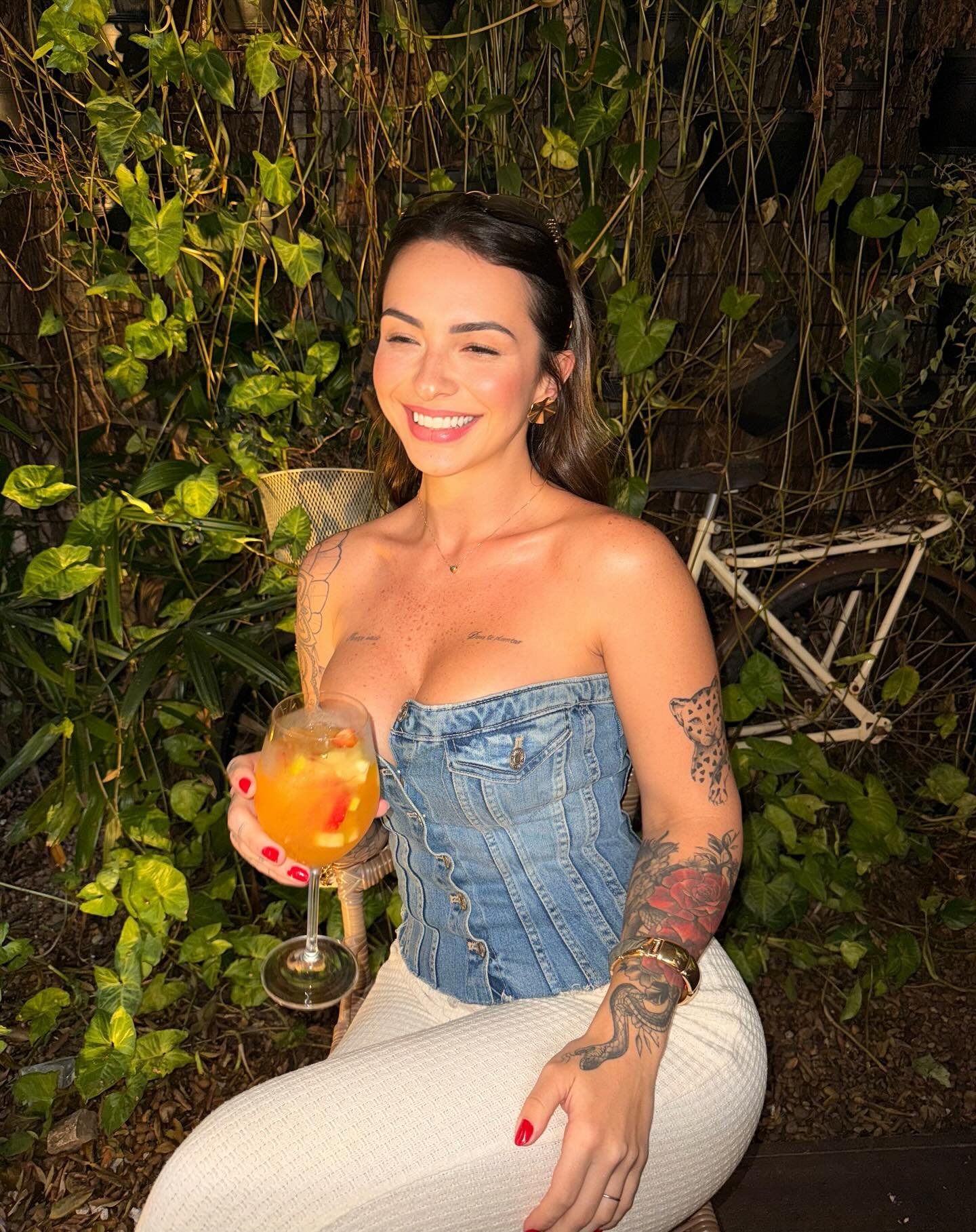 Karol Private Gallery 1