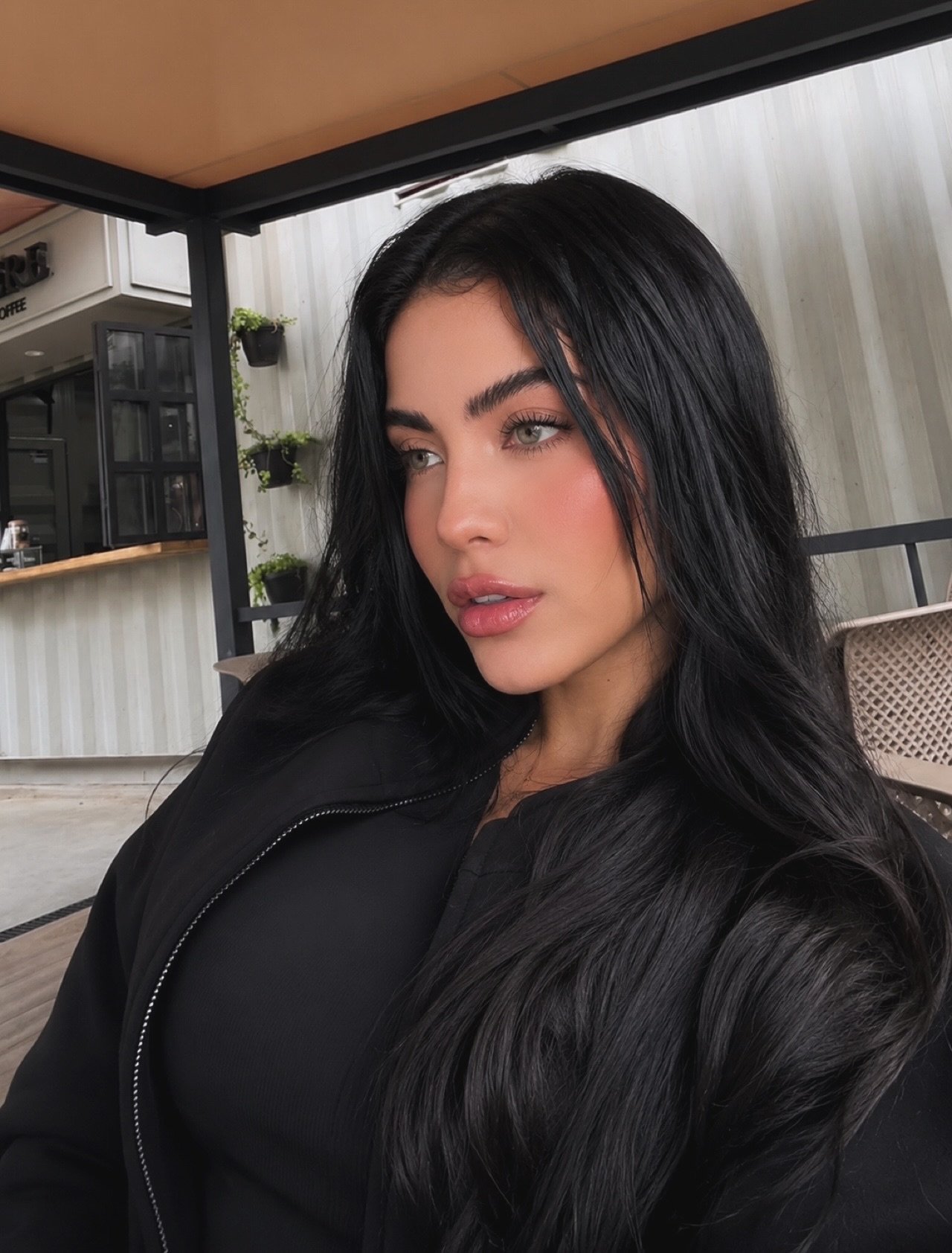 Marisabel Private Gallery 3
